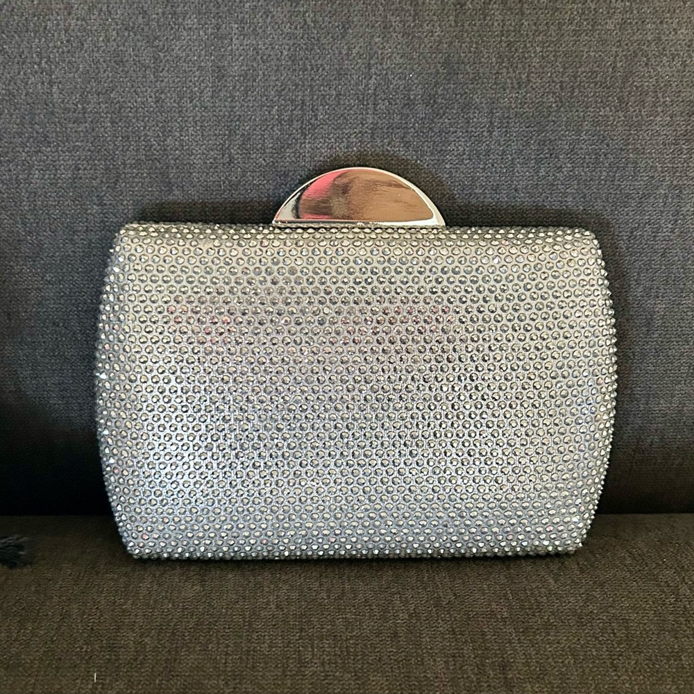 New Elegant Silver Clutch Bag